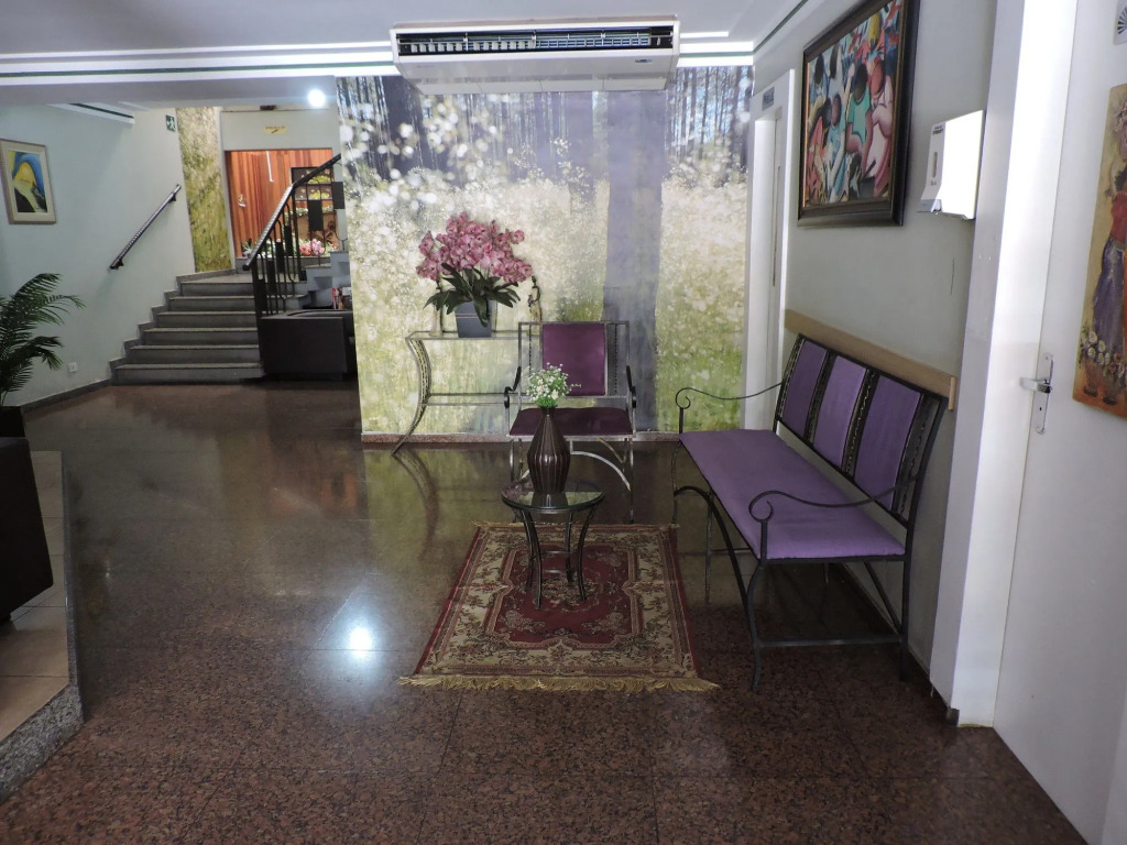 Aton Plaza Hotel