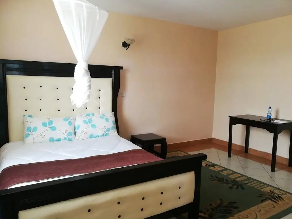 Reyna Hotel Machakos