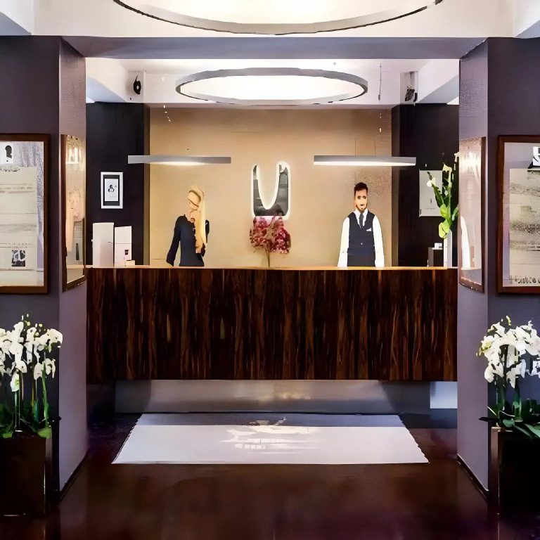 Kreutzwald Hotel Таллин