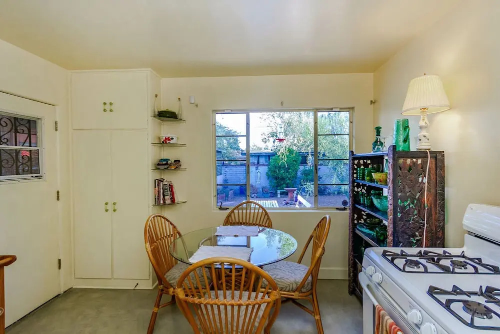 Readers Holmes 2BR by Casago