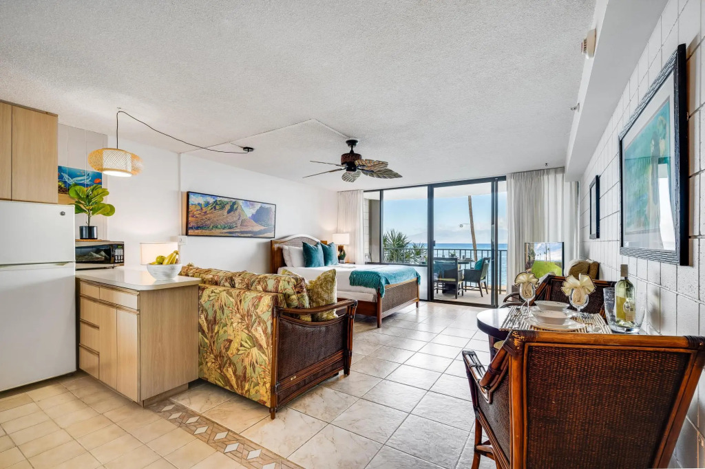Valley Isle 206 in Lahaina