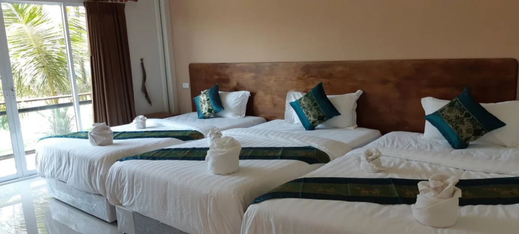 Hadthong Resort