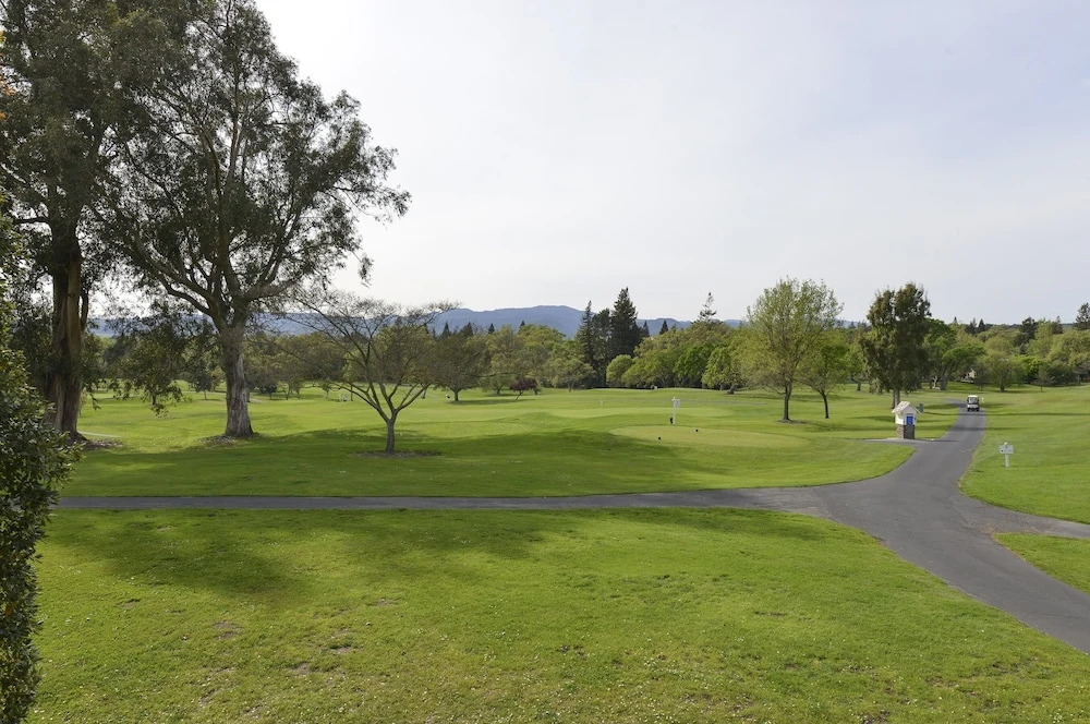 841 Oak Creek At Silverado 2 Bedroom Condo