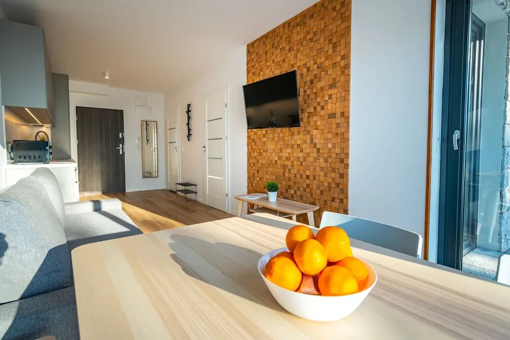 RentPlanet - Apartamenty Izerska