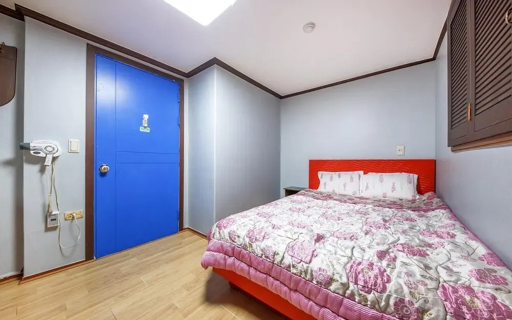 Cheonan Ramada Park