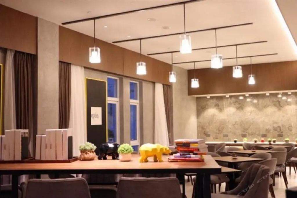 Home Inn Plus-Shanghai Pudong Xinjinqiao Road