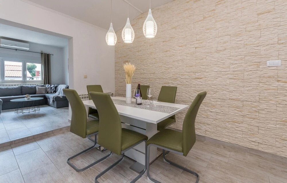 Beautiful Home in Biograd With Wifi and 3 Bedrooms