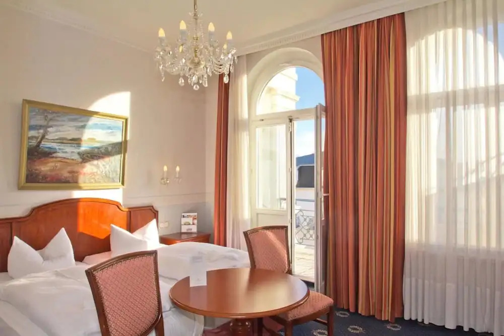 SEETELHOTEL Villa Esplanade mit Aurora die zwei Villen als Rückzugsorte mit Stil, Genuss und Geschichte