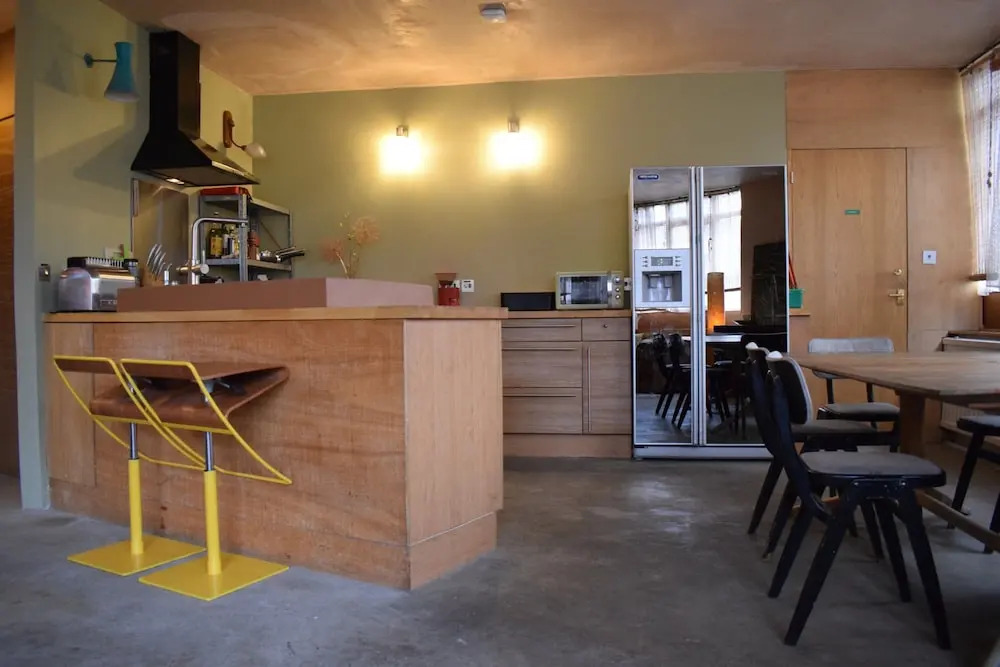 1 Bedroom Camberwell Apartment
