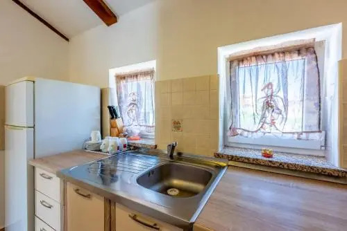APARTMENTS VILLA BARE - Sea View & Private Parking