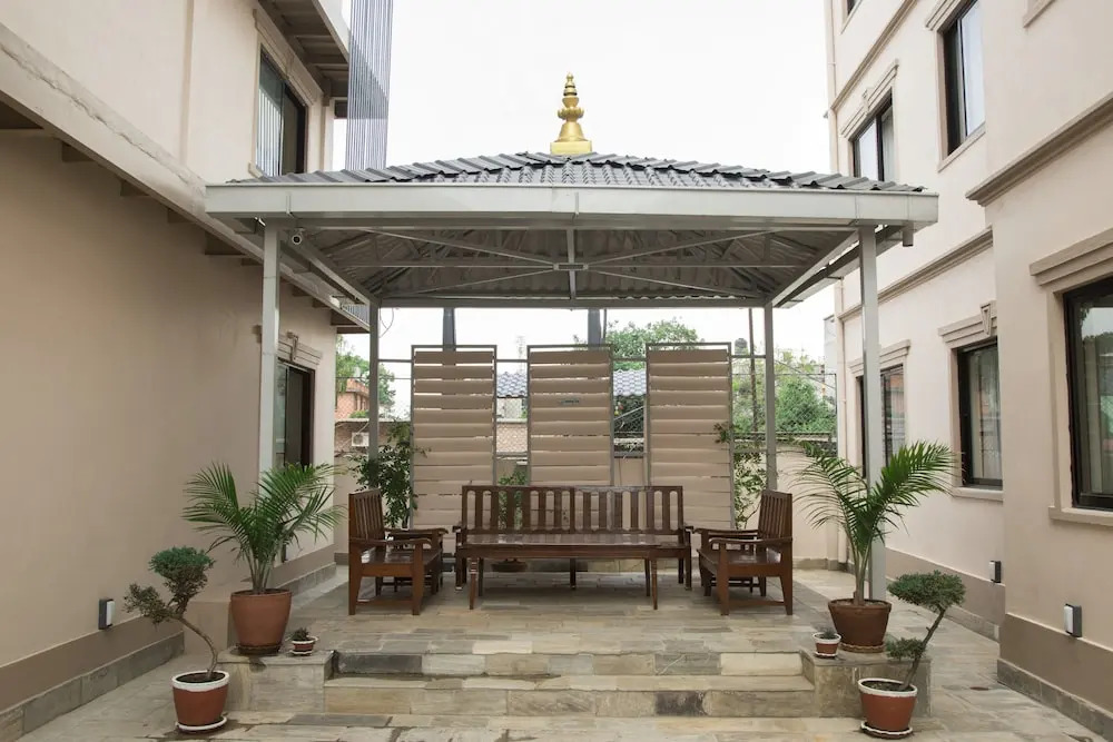 Sarovar Residency Serviced Apartment Hotel