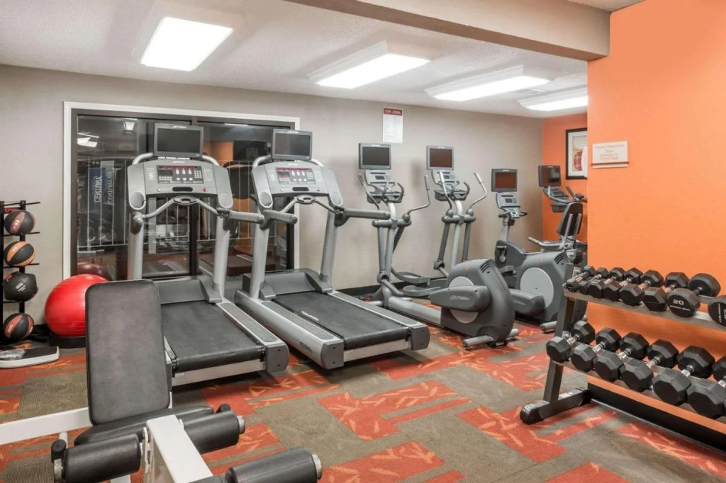 Value Suites Extended Stay - St Louis