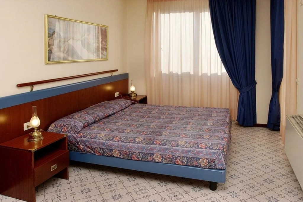 Aparthotel Holiday