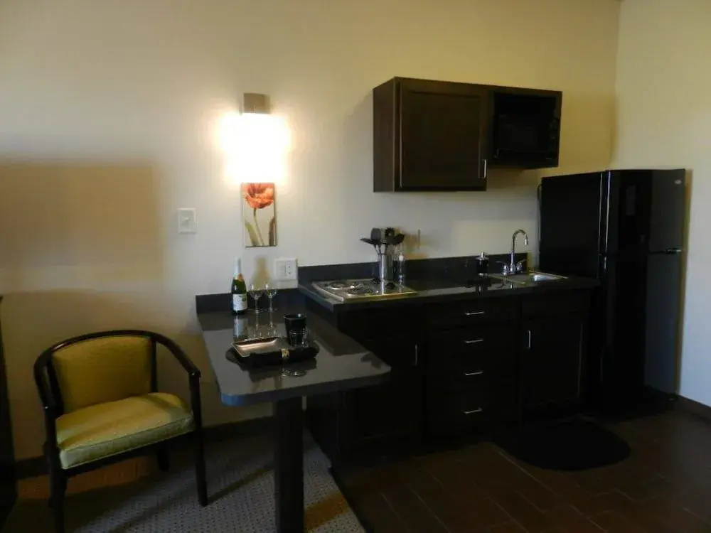 Black Gold Suites Tioga