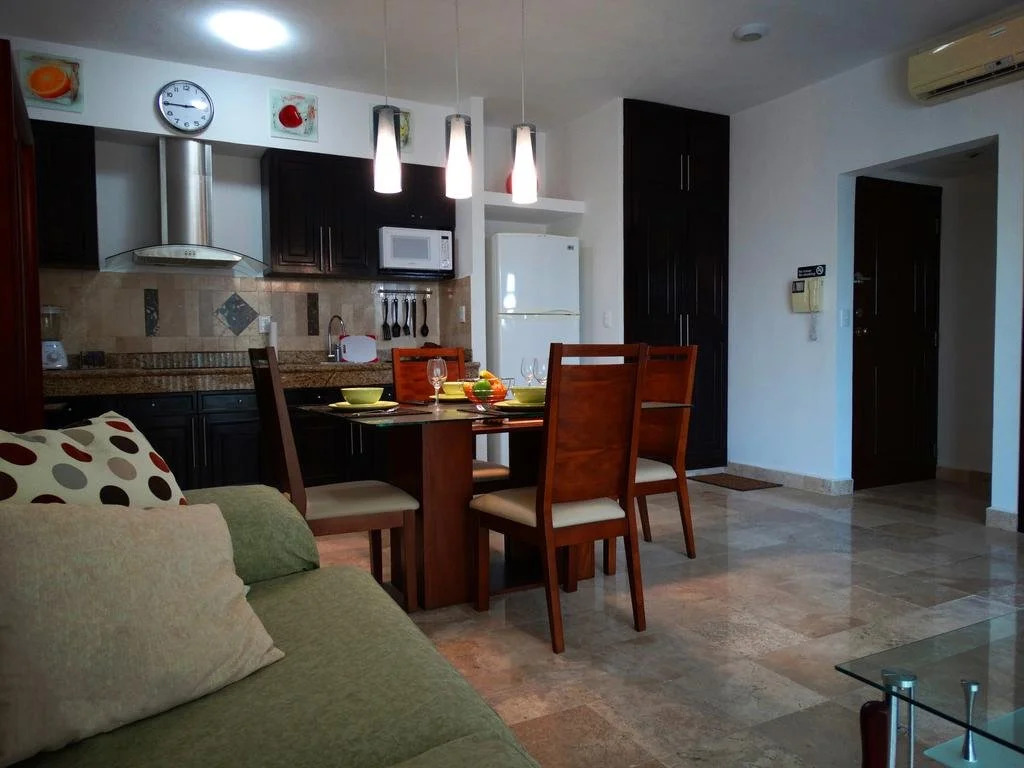Lilas del Mar Apartments
