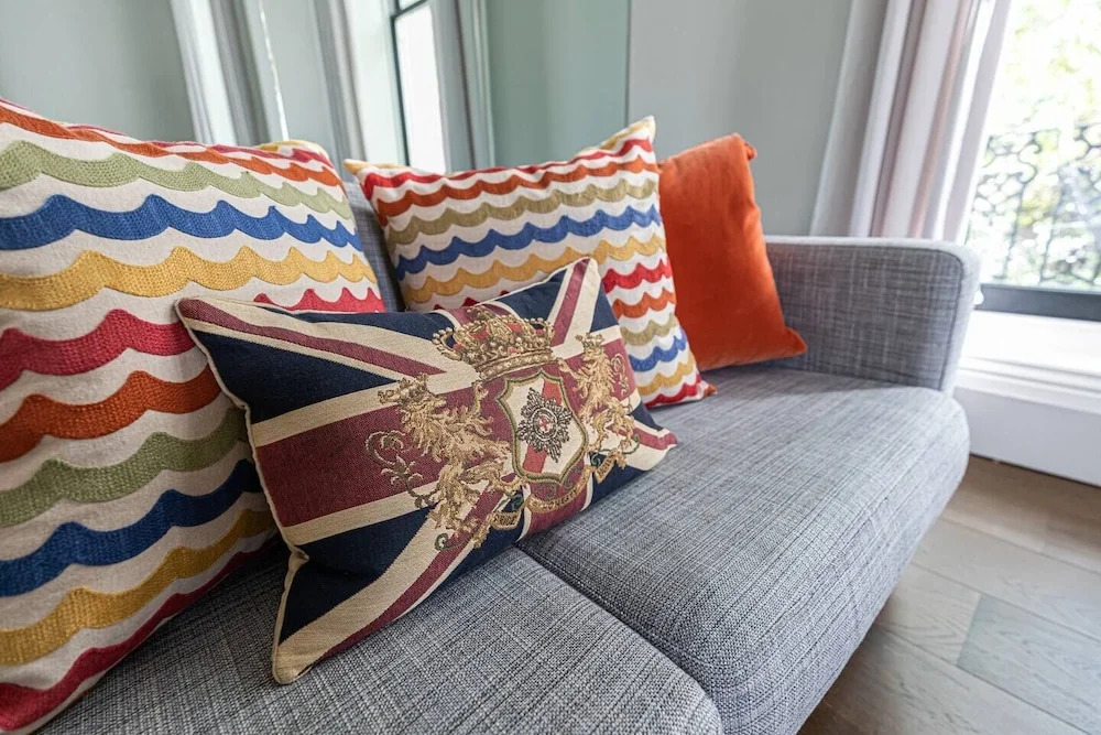 Stunning 1-bed flat near Bayswater, West London