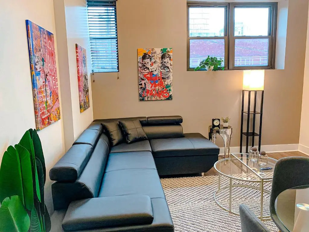 McCormick Place Gem on State street with optional parking for 6 people