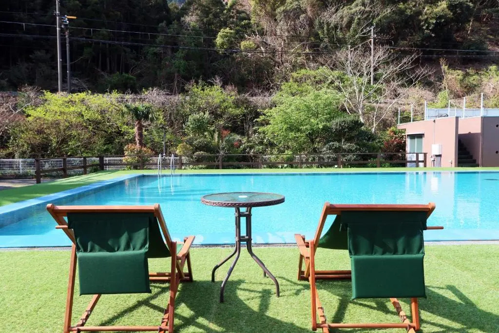 Amis Droles アミドローラ LIBERTY RESORT