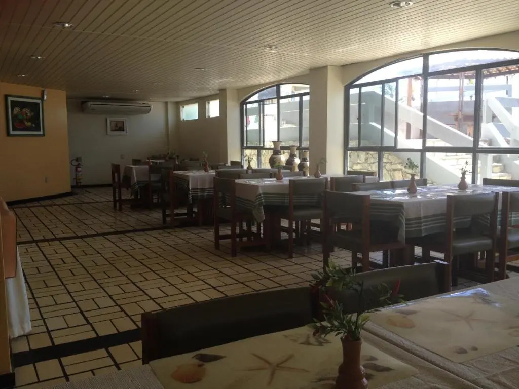 Nascimento Praia Hotel
