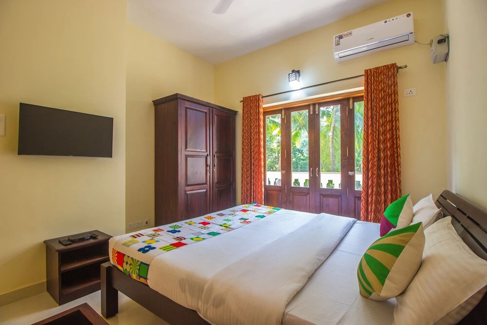 OYO 22842 Home Elegant Studio Varca
