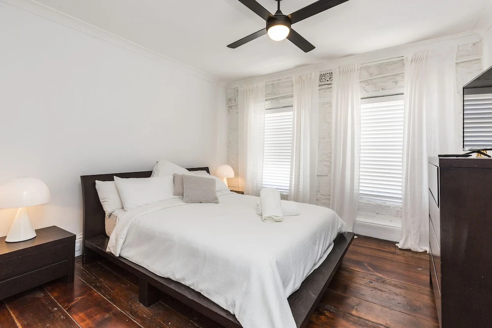 Modern Sydney/Surry Hills 19th Century Cottage