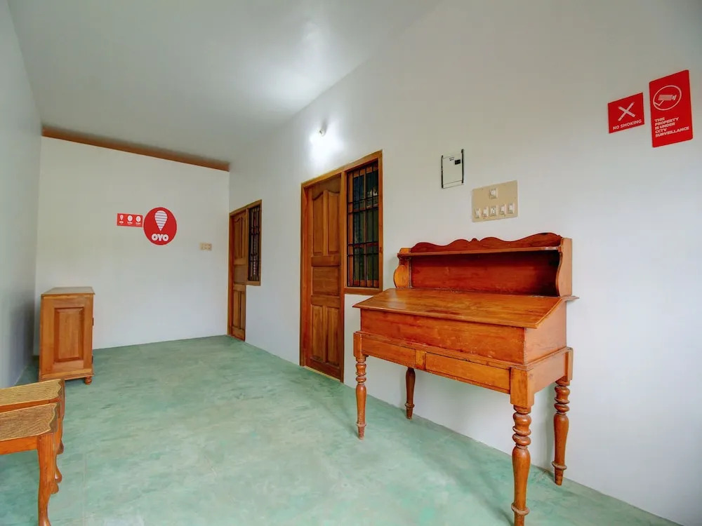 OYO 14414 Home OYO Home 1BHK Studio Near Quiet Beach