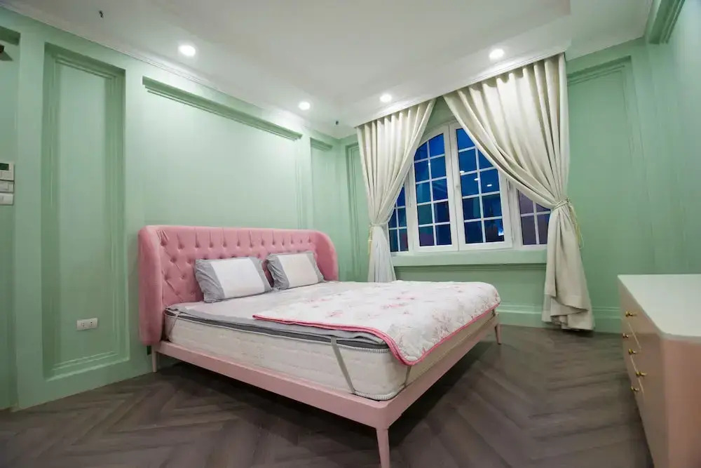 Van Loi Home