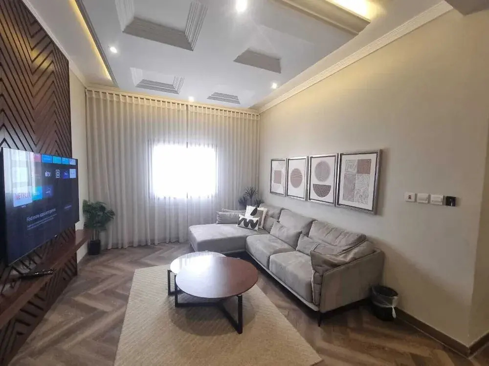 HOMETEL KHOZAMa
