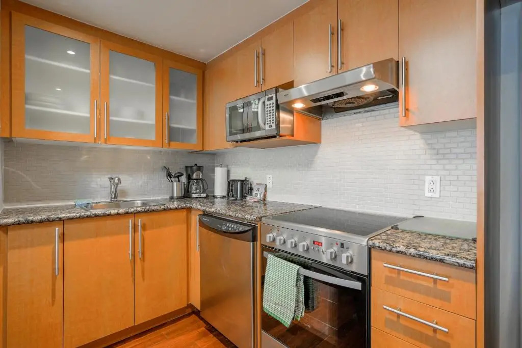 Le Mille Neuf Apartments Modern Comfort in Downtown Montreal