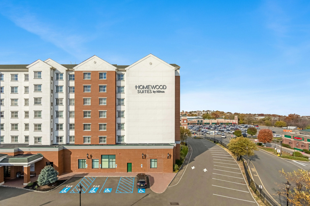 Homewood Suites by Hilton East Rutherford - Meadowlands, NJ