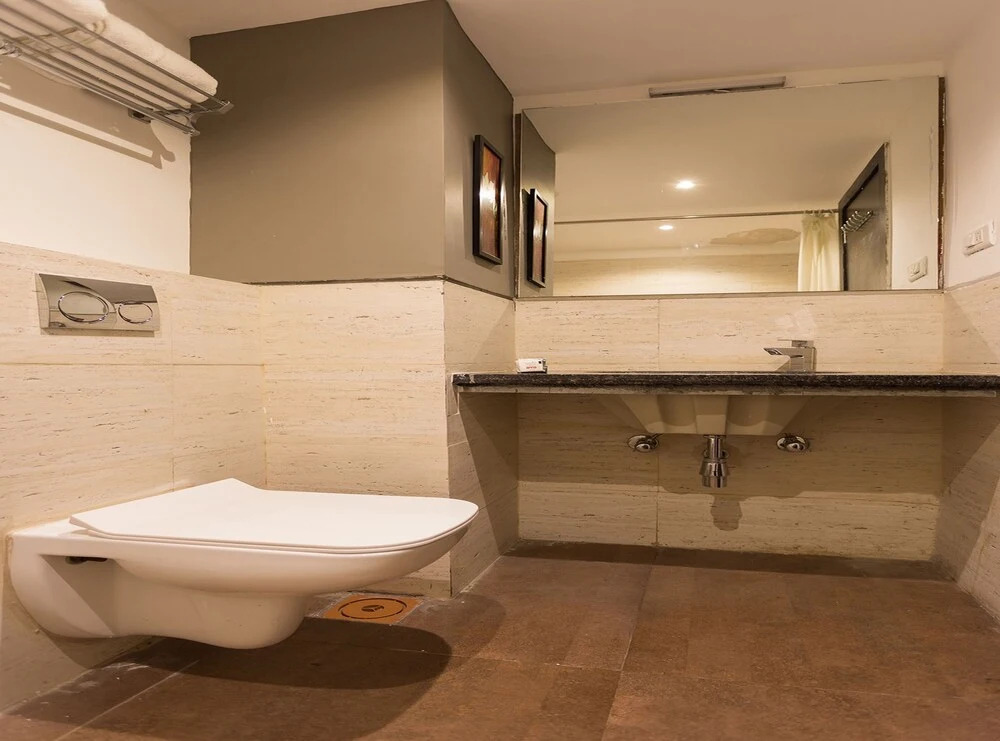 OYO 13012 Hotel HR Greens