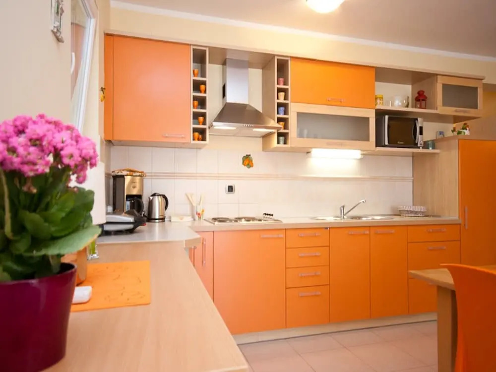 Apartments Lovorka
