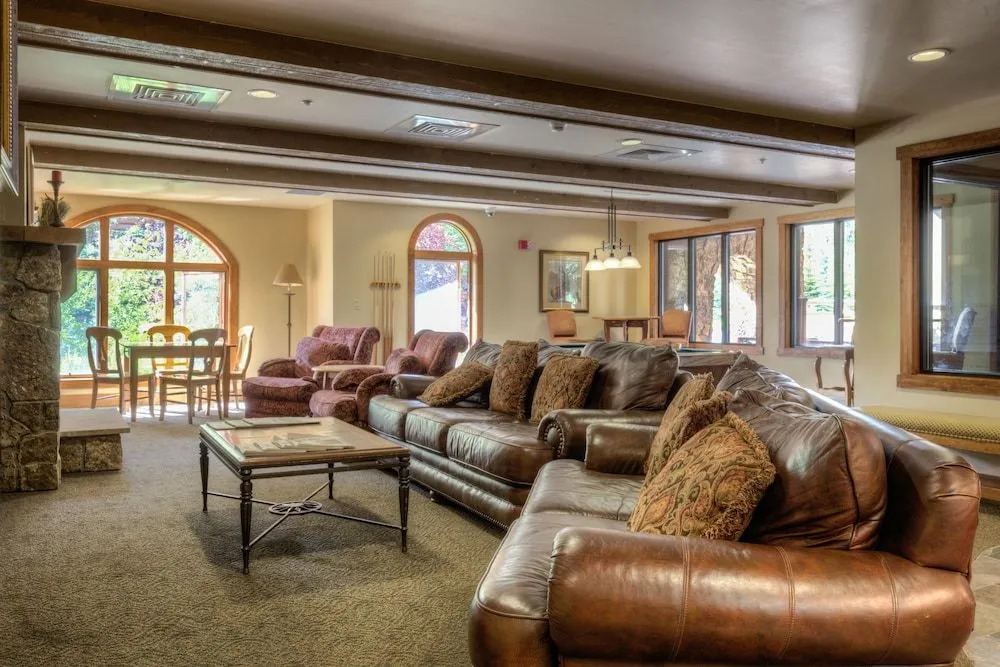 Red Hawk Lodge #2262 - 2 Br Condo