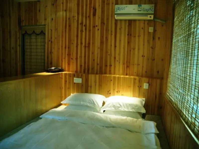 The Hermitage Qiandao Lake Hotel