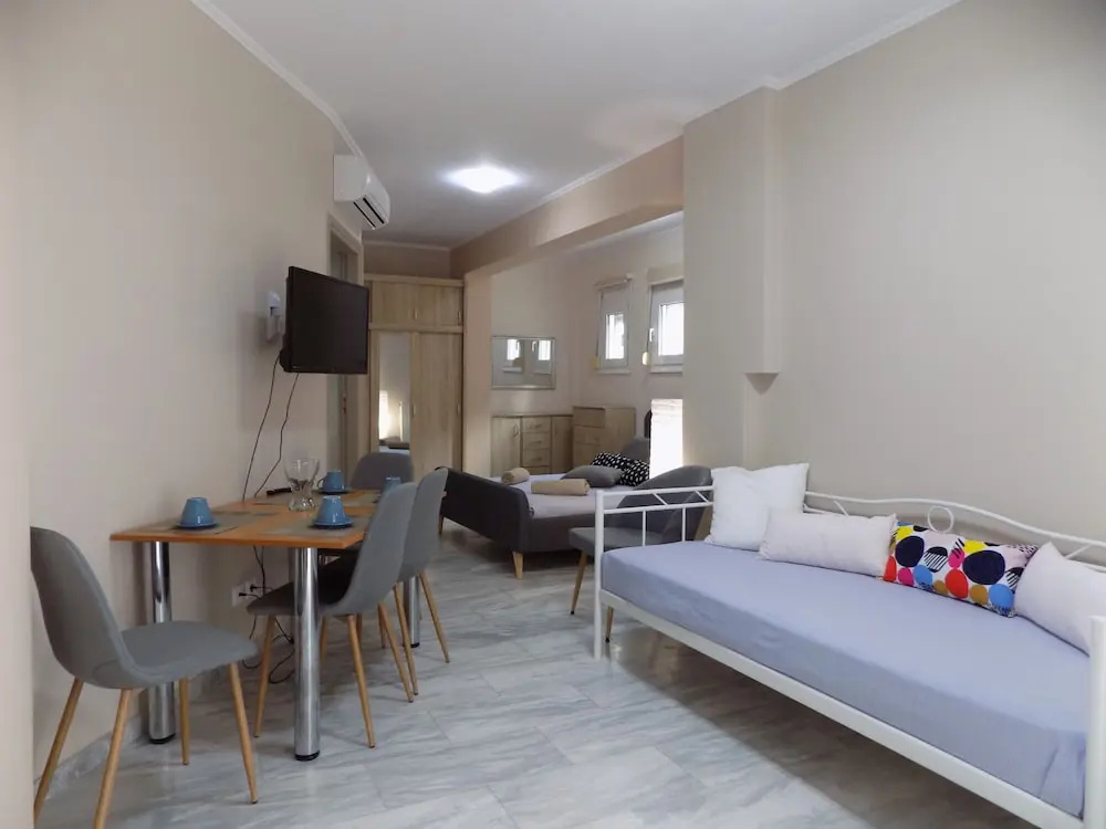 Mastiha Villas in Town