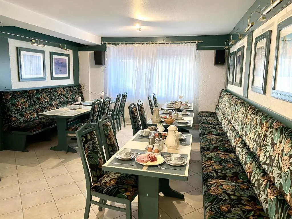 Hotel zum Hahn