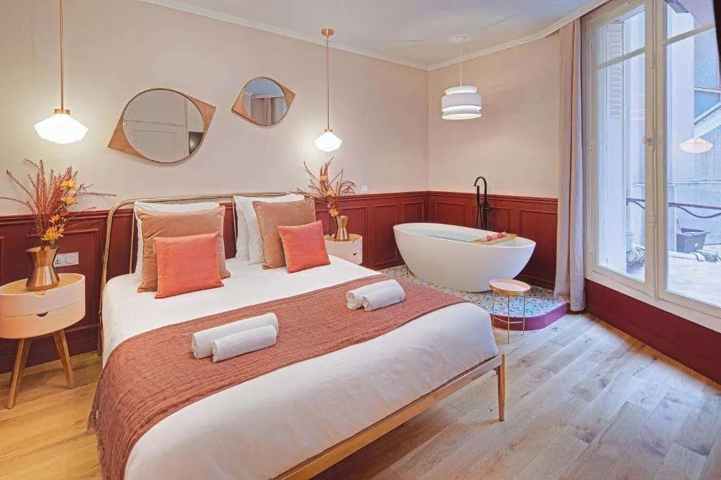 Miss Marguerite Suite
