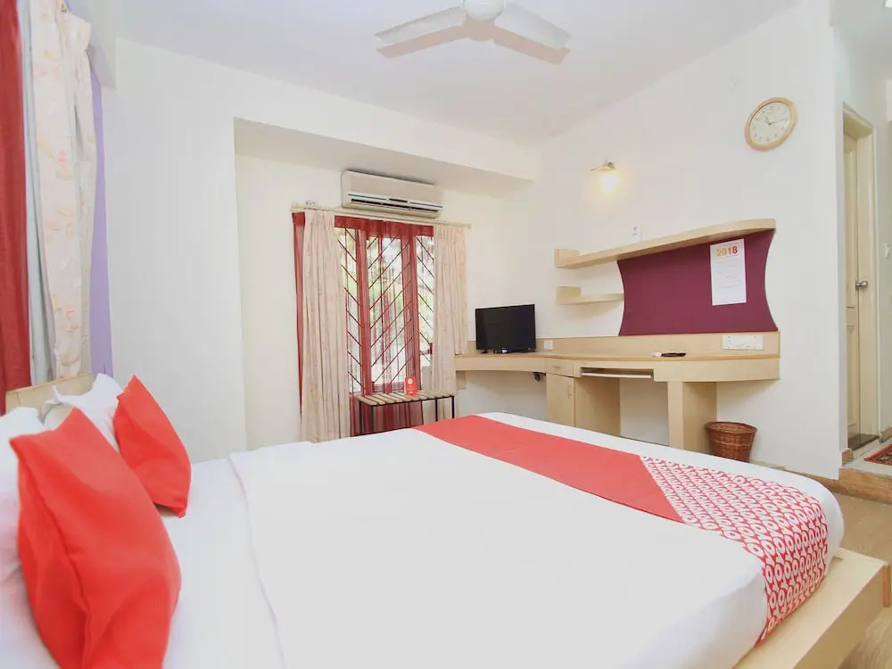 OYO 3023 Compact Suites Lavelle Road
