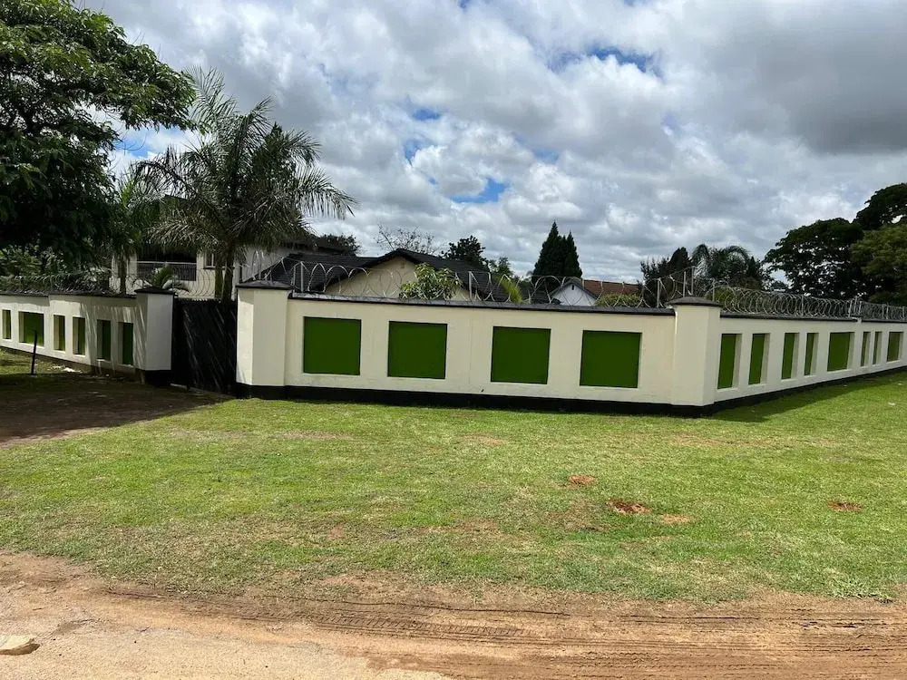 Mongi Guest House