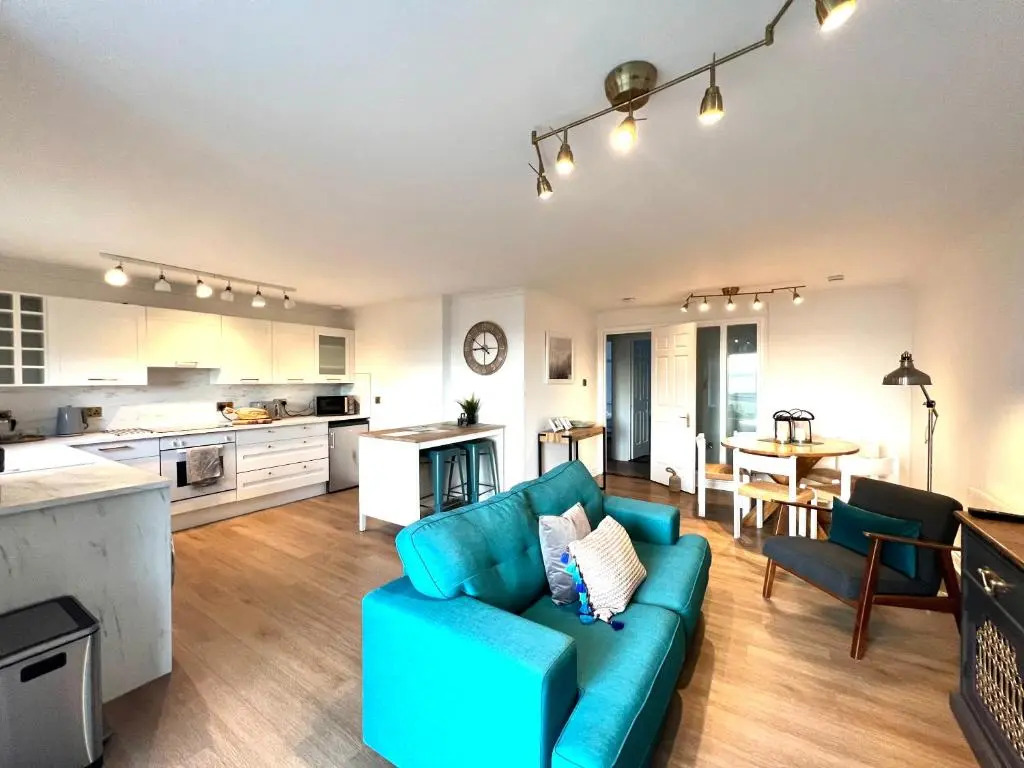 Bellevue Apartment