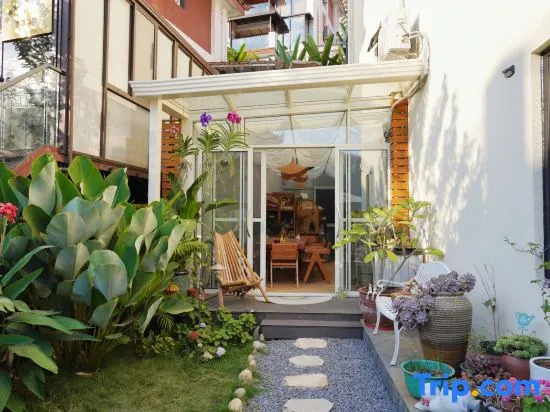 Sato-Hill Homestay