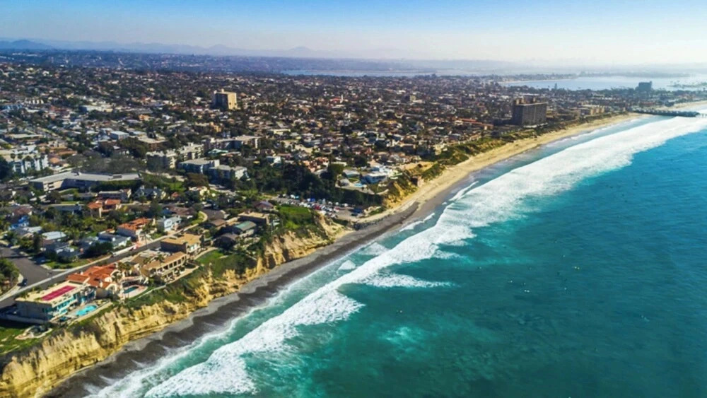 Featured on MTV Oceanfront View Estate + Pool, Pickleball, Theater, Arcade, Gym, Gourmet Kitchen Celebrity Oceanfront Estate by Avantstay