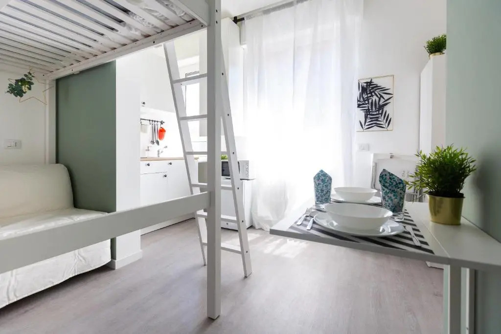 Apartment via Padova 151