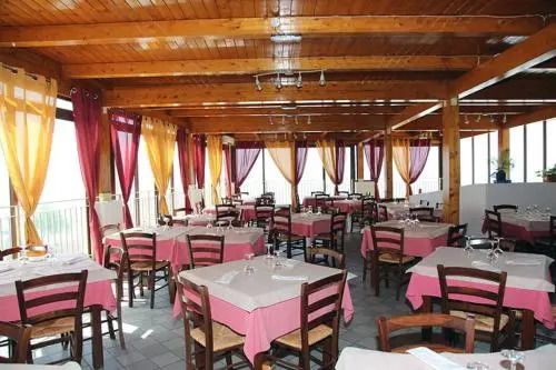 Splashs Rooms