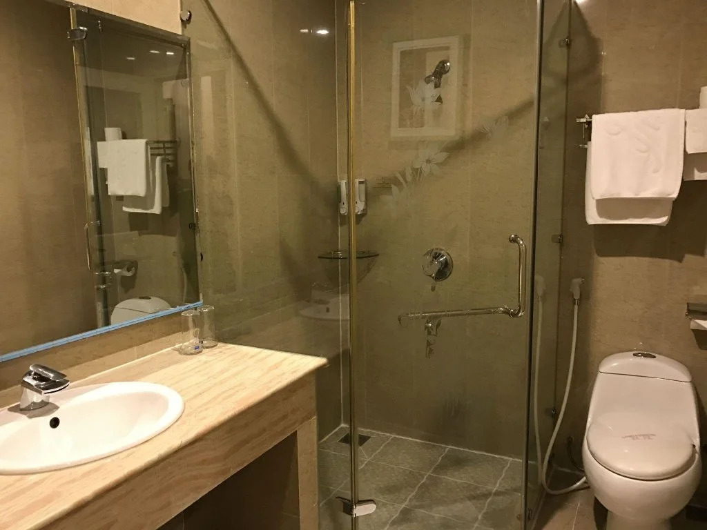 Fortune 700 Hotel
