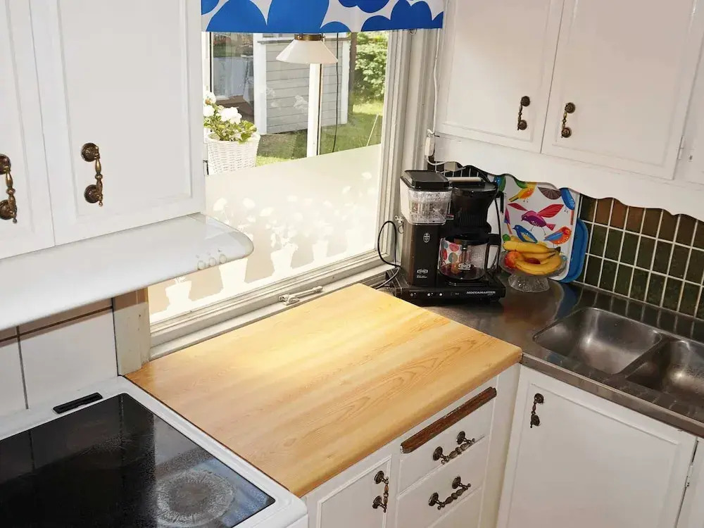 6 person holiday home in Löderup