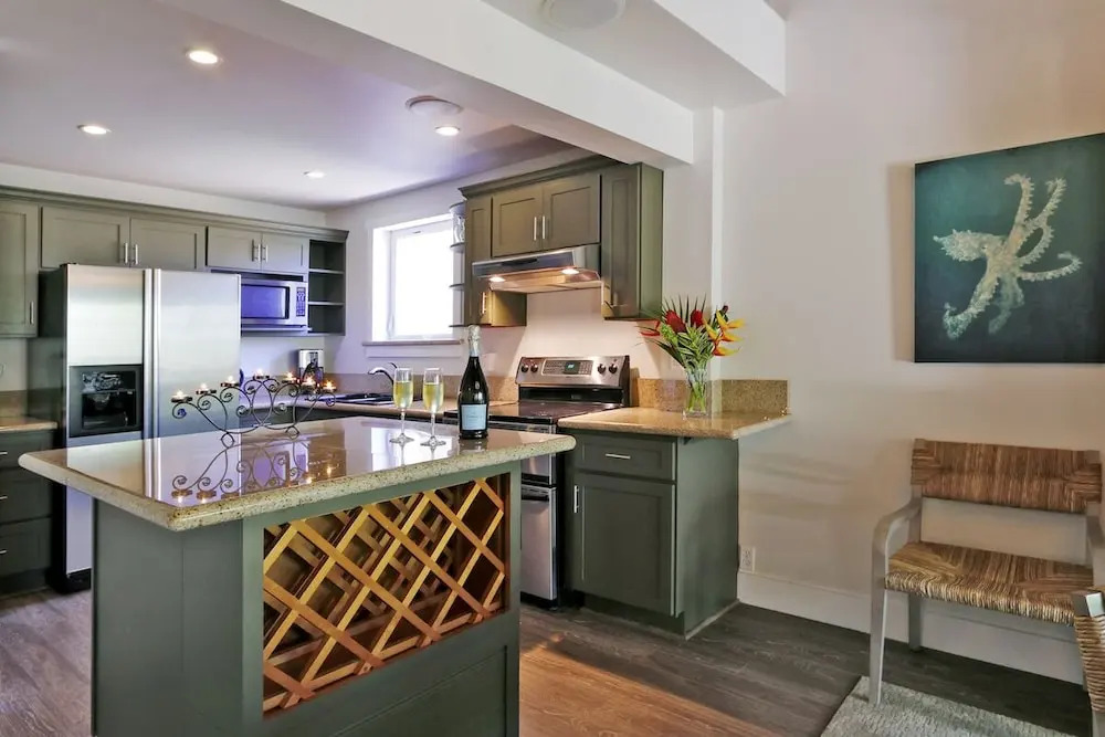 Lele Penthouse #336788 - 6 Br Villa