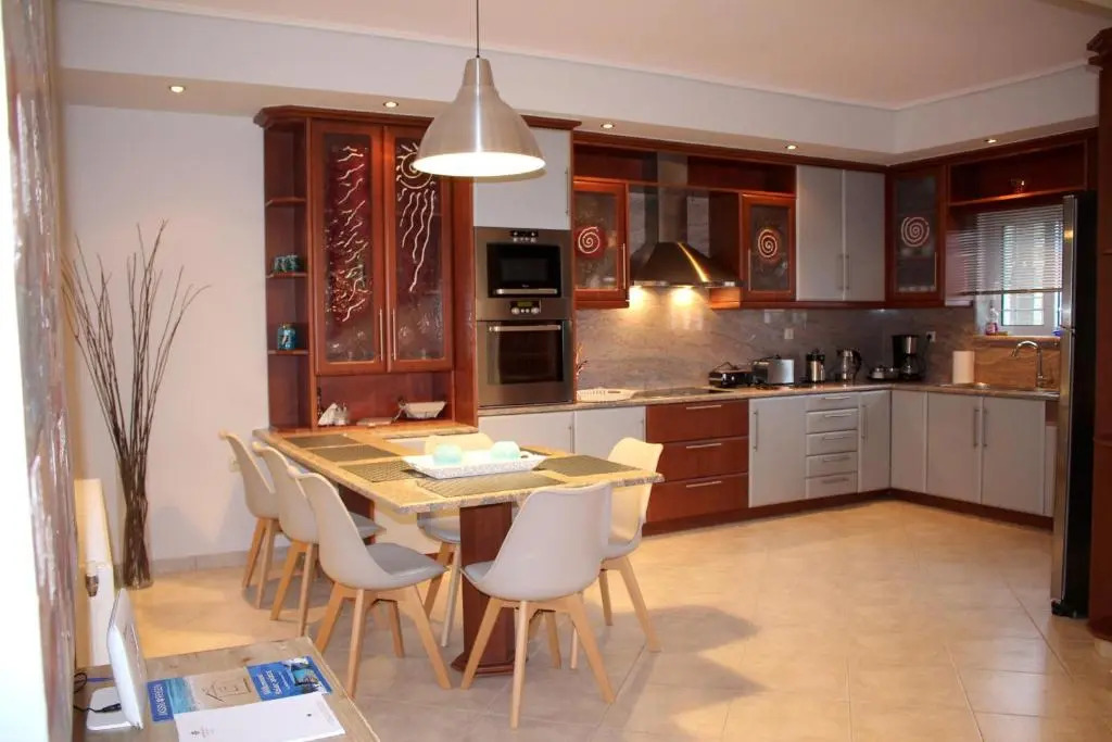 Korfos View 1