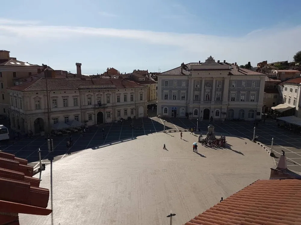 Exclusive View at Tartini Square