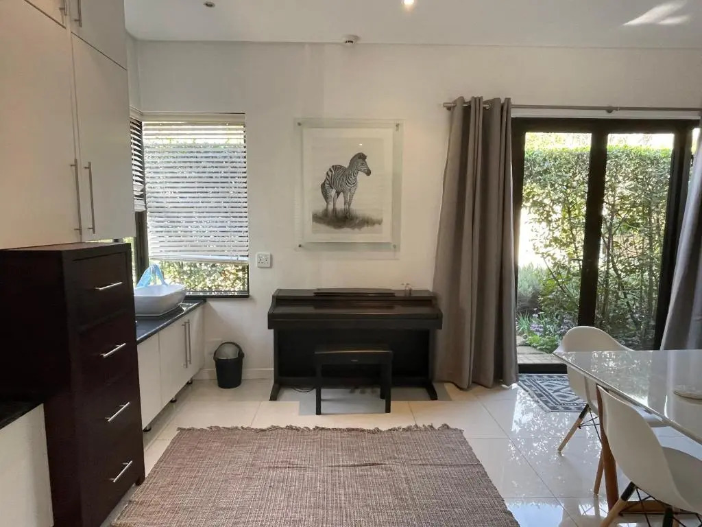 PepperTree Guest House